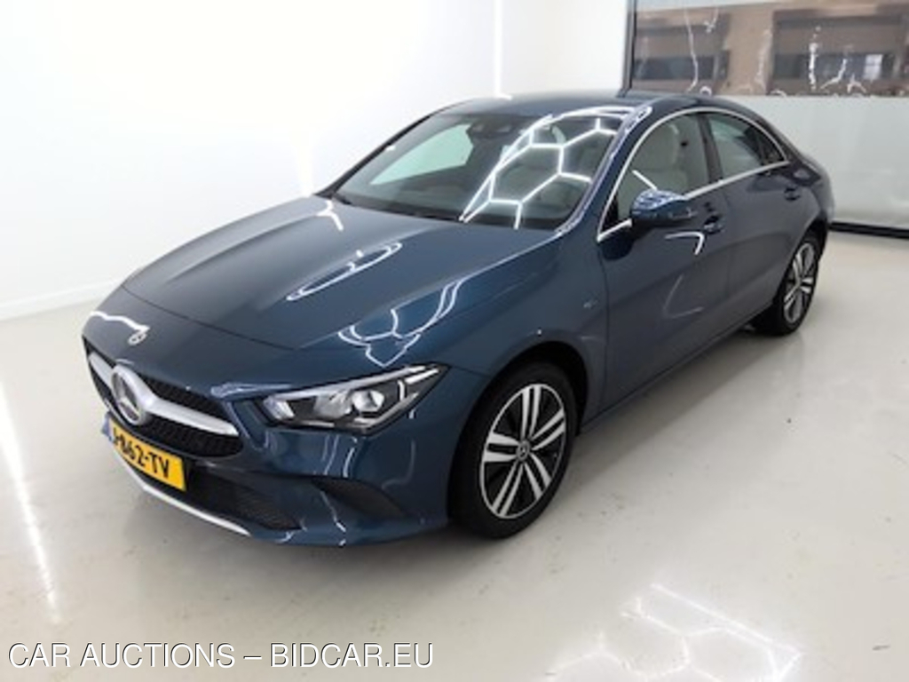 Mercedes-Benz CLA CLA 250 e DCT Bus. Sol. Luxury Limited 4d