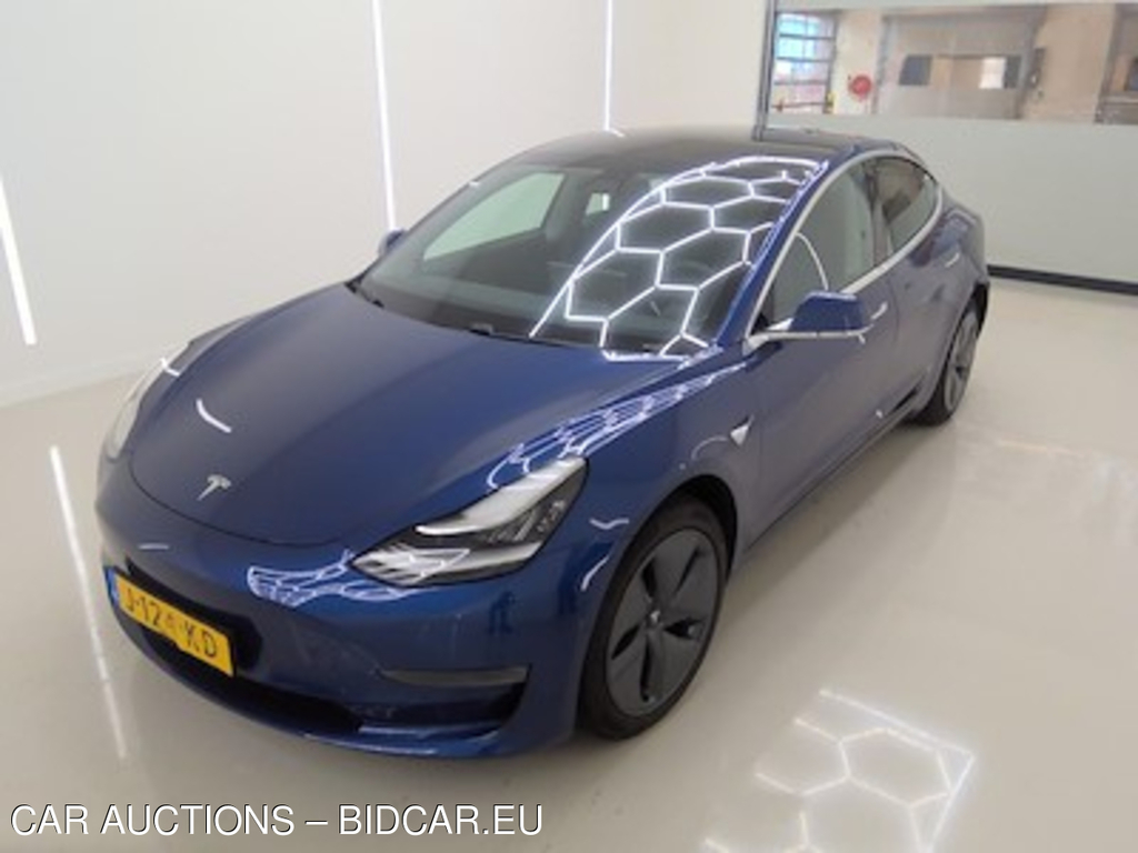 Tesla Model 3 Long Range Dual Motor AWD 4d