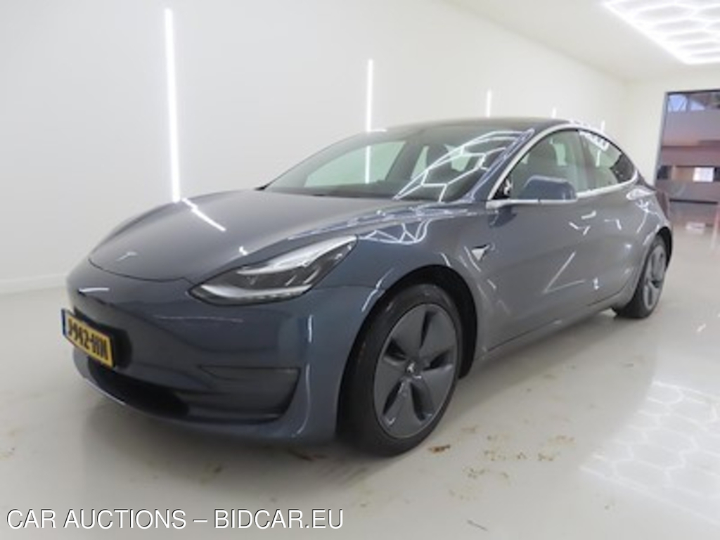Tesla Model 3 Long Range Dual Motor AWD 4d
