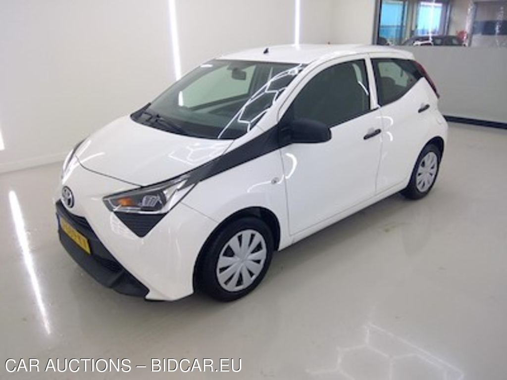Toyota Aygo 1.0 VVT-i ActieAuto x-fun APL