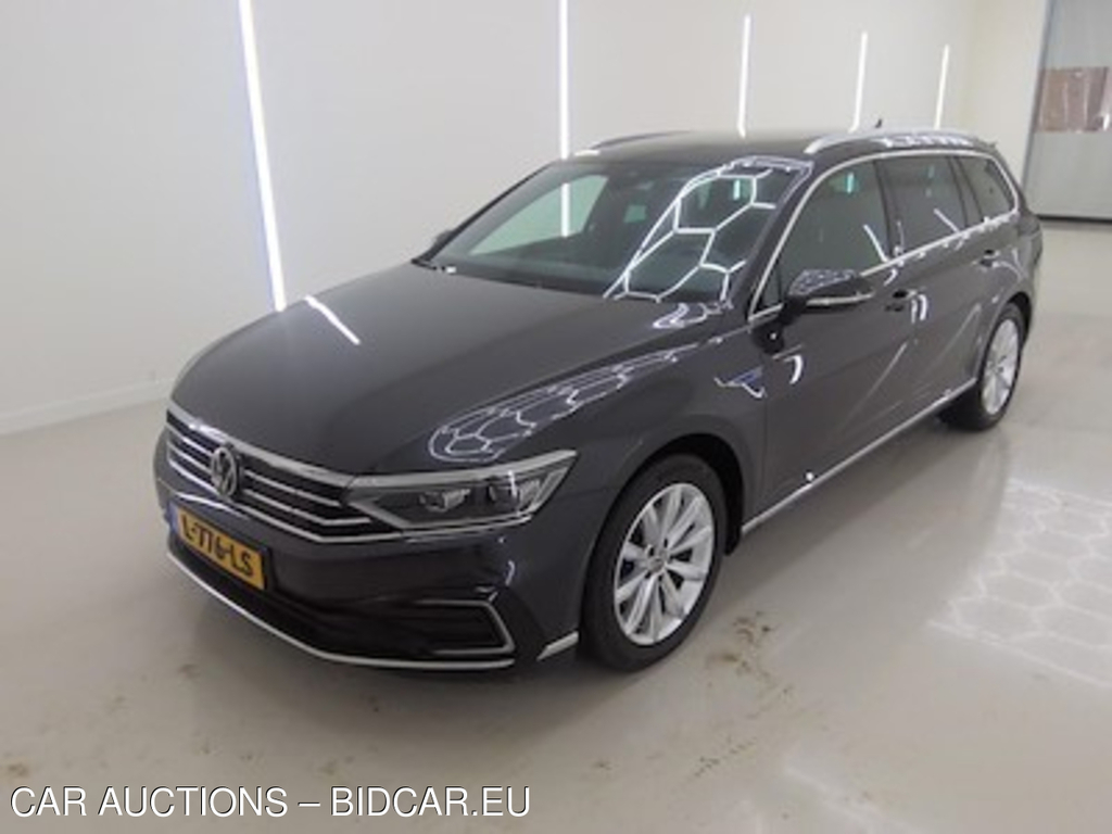 Volkswagen Passat variant 1.4 TSI PHEV 6-DSG GTE Business 5d