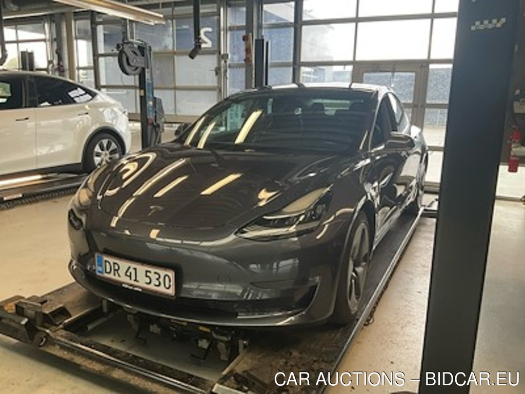 Tesla Model 3 LONG RANGE 4WD AUTO UA!