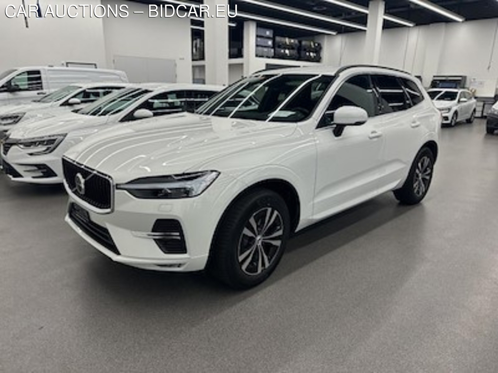 Volvo XC60 2.0 B4 MOMENTUM GEARTRONIC AUTO