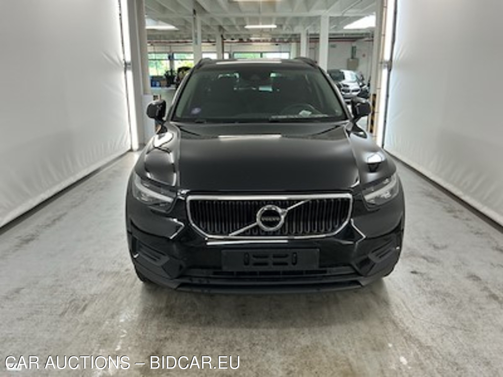 Volvo XC40 1.5 T2 MOMENTUM CORE Sensus Navigation