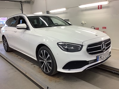 Mercedes-Benz E-Class 300 de T 4MATIC Avantgarde Drag Kamera