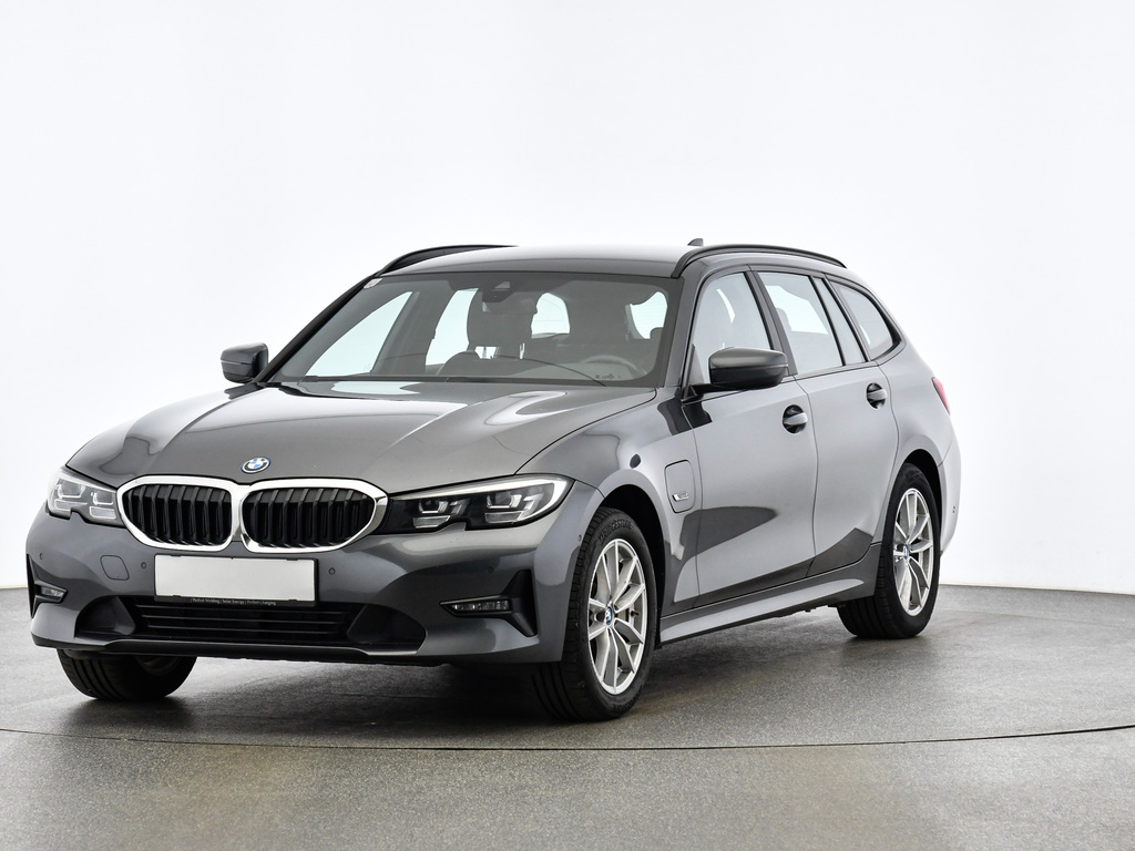 BMW 330e PHEV xDrive Touring Aut. (G21) -, 2022