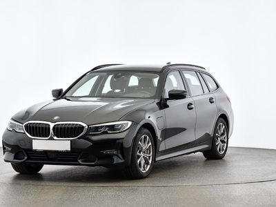 BMW 330e PHEV Touring Aut. (G21) Sport Line, 2021