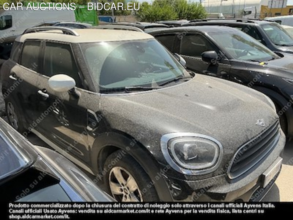 MINI countryman cooper essential dct -