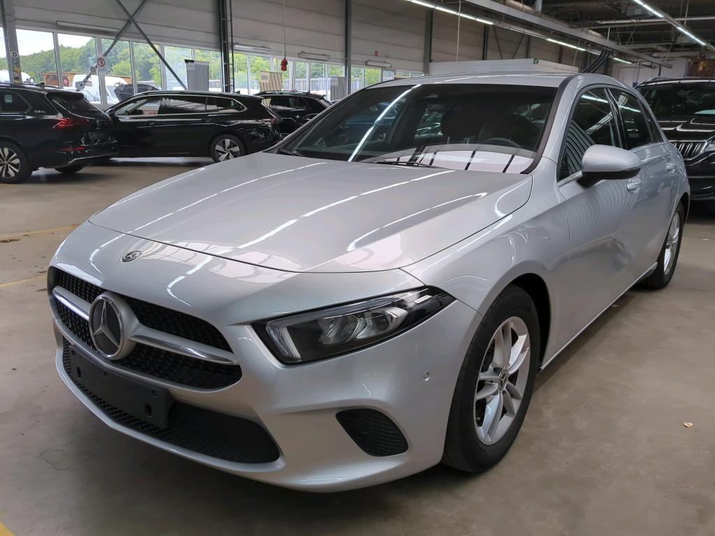Mercedes-Benz A 200 D 8G-DCT Style, 2020