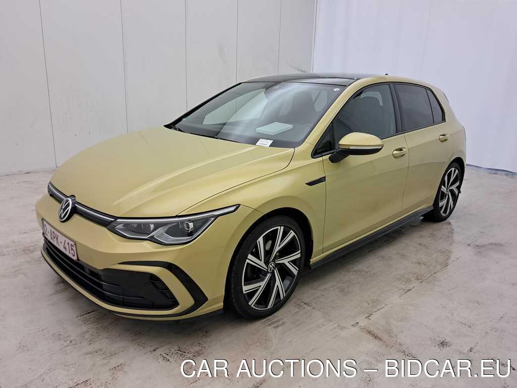 Volkswagen Golf VIII R-Line 1.5e-TSi 150pk/cv 5p DSG7, 2021