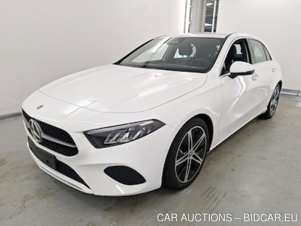 Mercedes-Benz A-CLASS 1.3 A 180 MHEV LUXURY LINE DCT