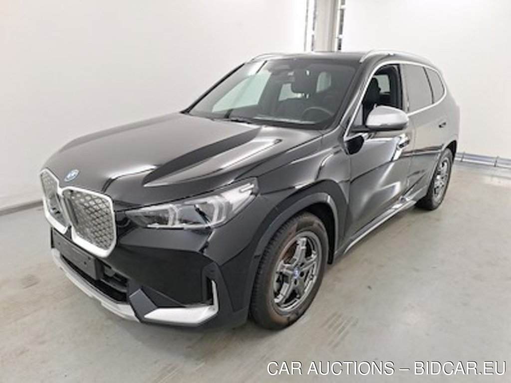BMW IX1 BEV 67KWH EDRIVE20 (150KW) AUTO