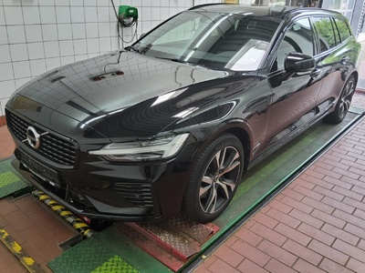 Volvo V60 T8 AWD RECHARGE Plus Dark, 2022