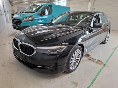 BMW Series 5 530e Touring xDrive 135KW