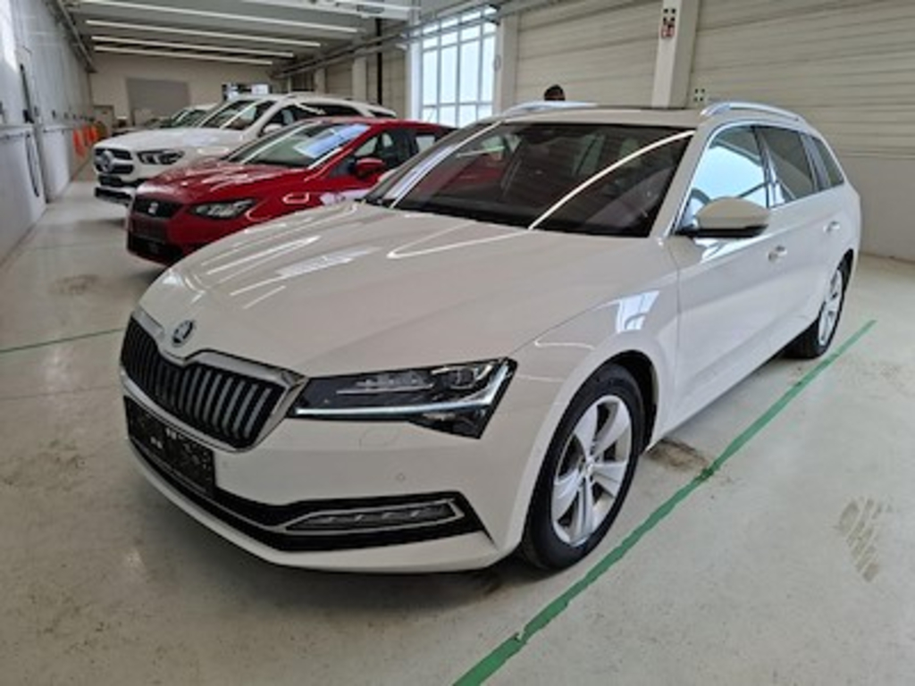 Skoda SUPERB 150 Ps Tdi Style 7-Gang Dsg Combi 110KW