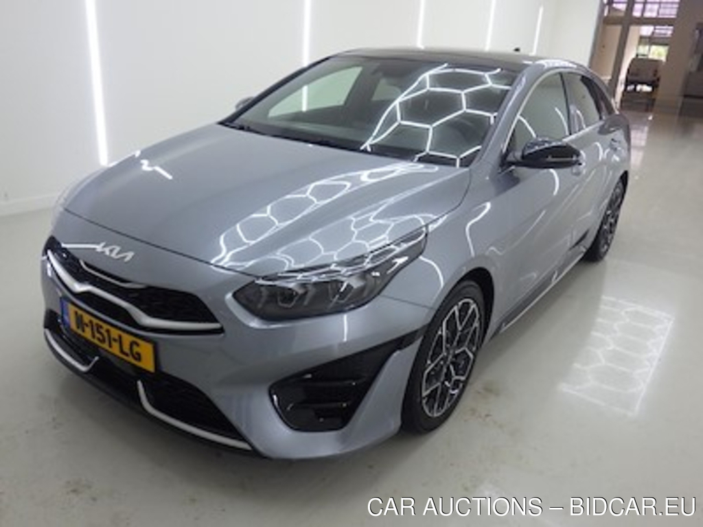 Kia ProCeed 1.5 T-GDi DCT7 GT-Line glazen dak 5d