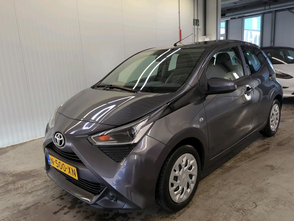 Toyota Aygo 1.0 VVT-i 53kW X-Play, 2022