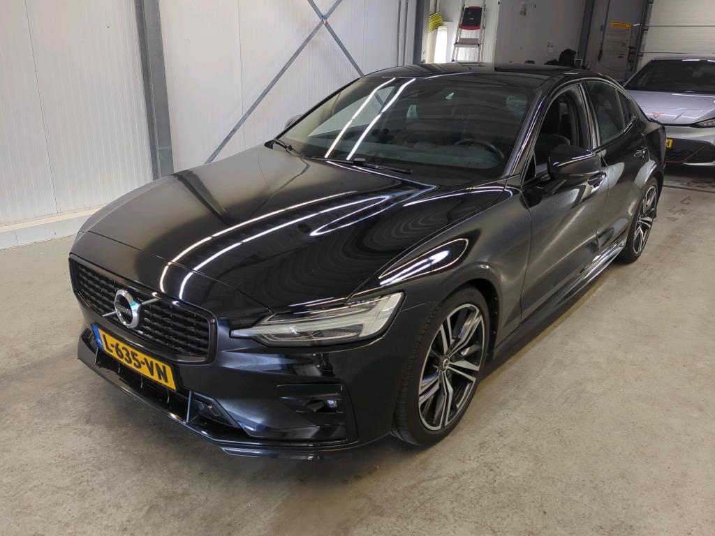 Volvo S60 B4 145kW Mild Hybrid R-Design automaat, 2021