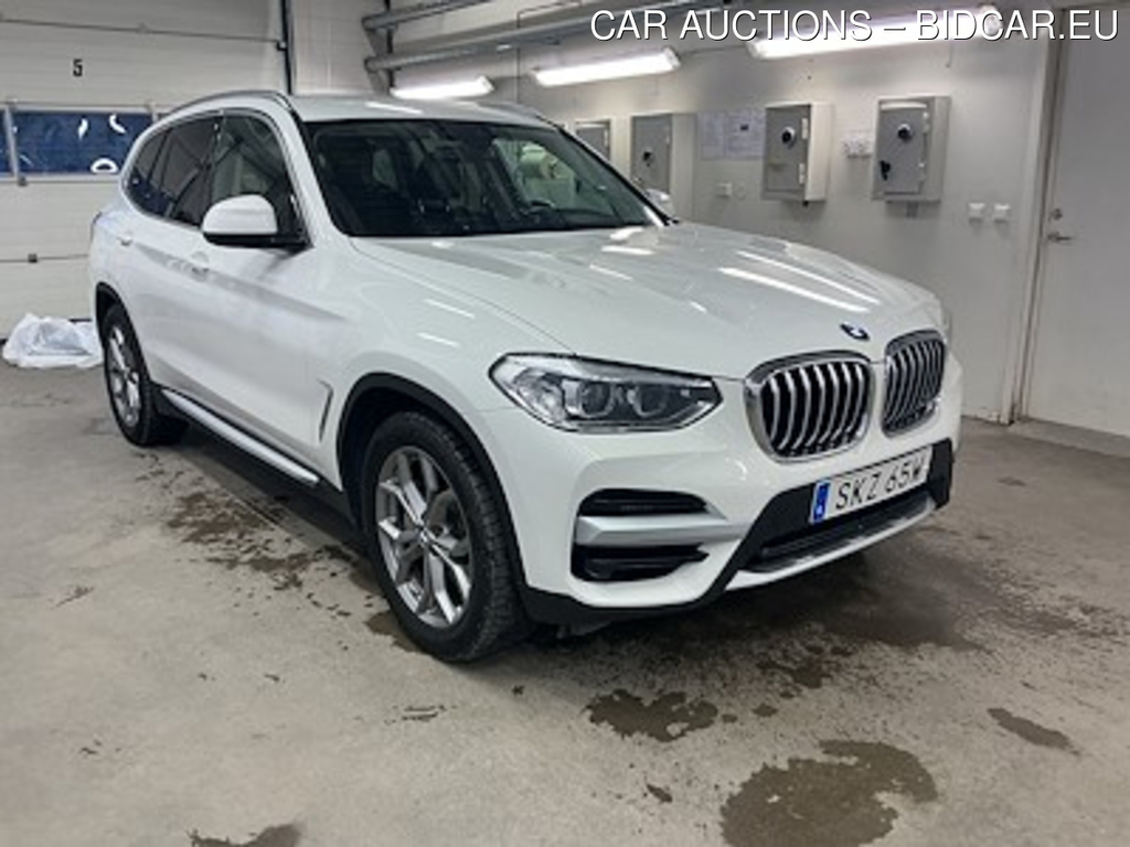 BMW X3 X3 xDrive30e X-Line HiFi Drag Navi