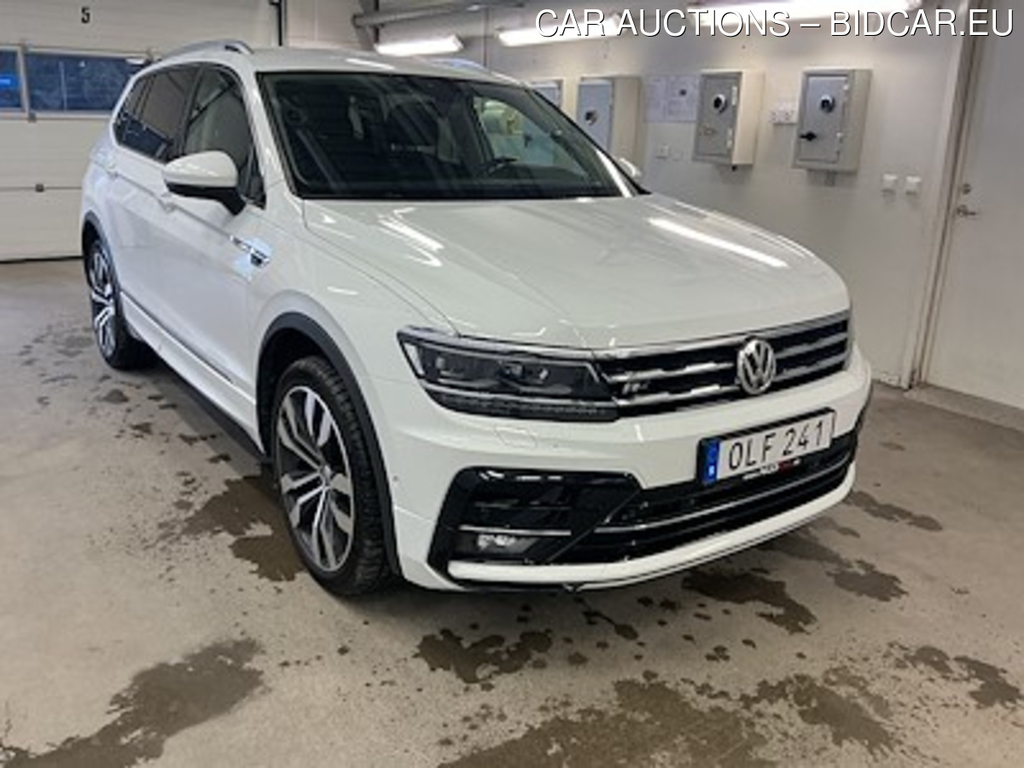 Volkswagen Tiguan allspace Allspace 2.0 TDI 4Motion R-Line 7-Sits Cockpit Kamera Varmare Drag **TEST LINK BELOW**