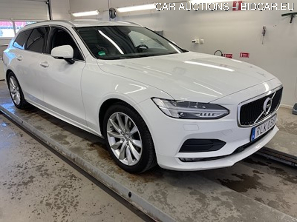 Volvo V90 D4 AWD Momentum Adv Edition Teknik Pro