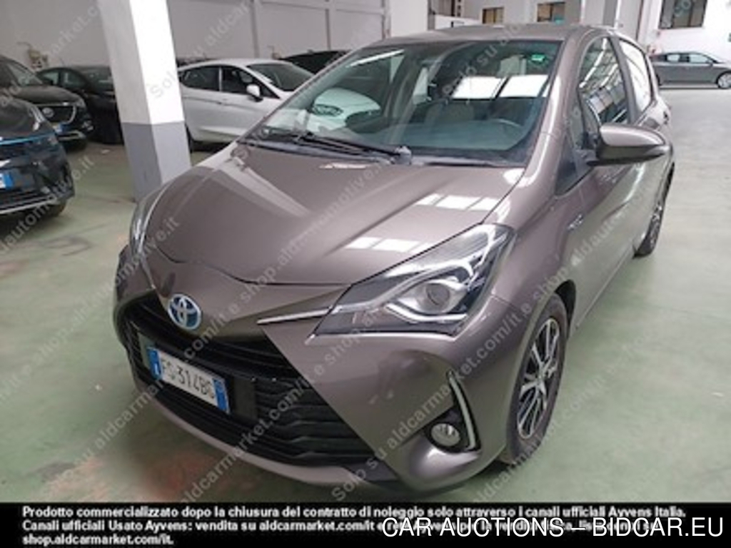 Toyota yaris 1.5 hybrid active hatchback -