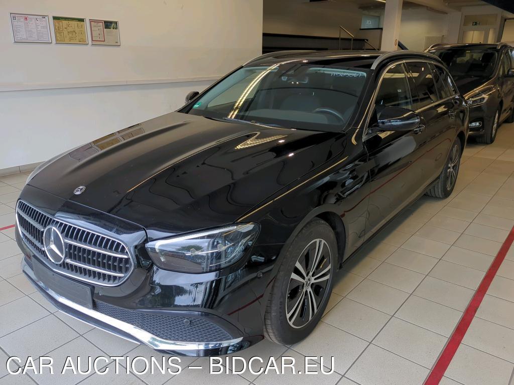 Mercedes-Benz E 220 D 4MATIC T 9G-TRONIC, 2021