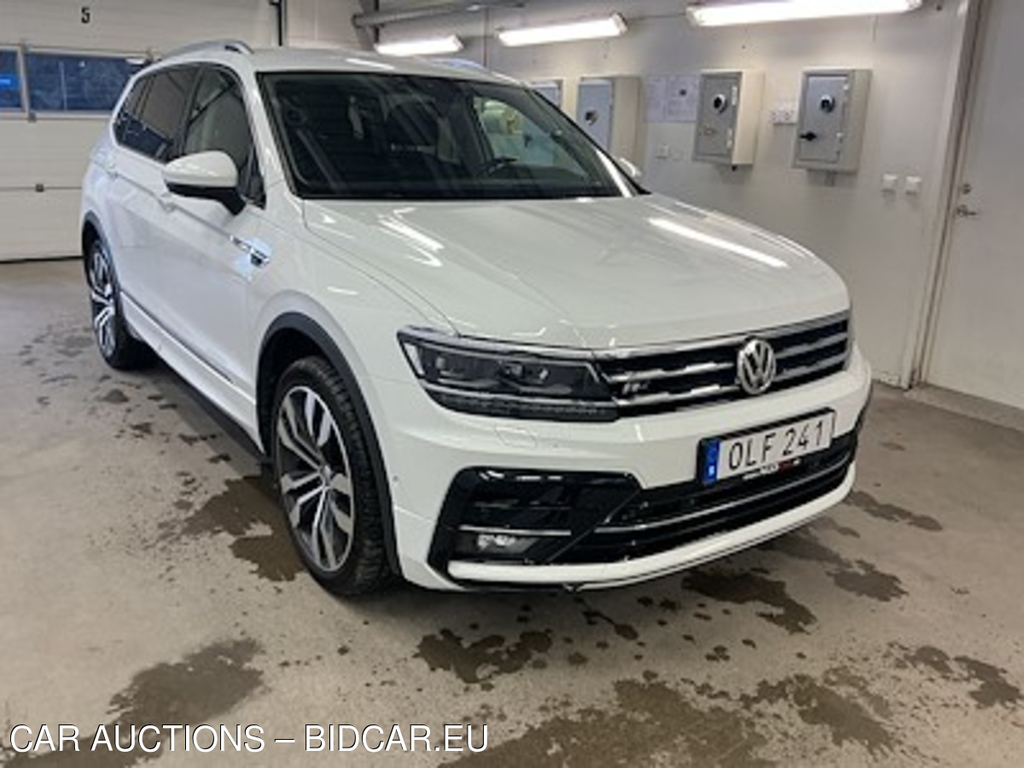 Volkswagen Tiguan allspace Allspace 2.0 TDI 4Motion R-Line 7-Sits Cockpit Kamera Varmare Drag **TEST LINK BELOW**