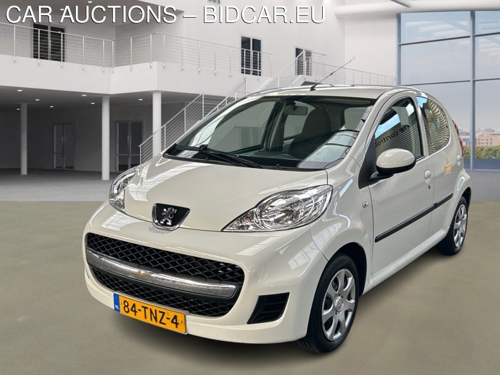 Peugeot 107 1.0-12V XS, 2012