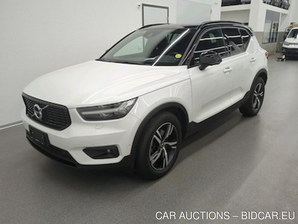 Volvo XC40 2.0 D4 R-DESIGN GEARTRONIC AUTO 4WD