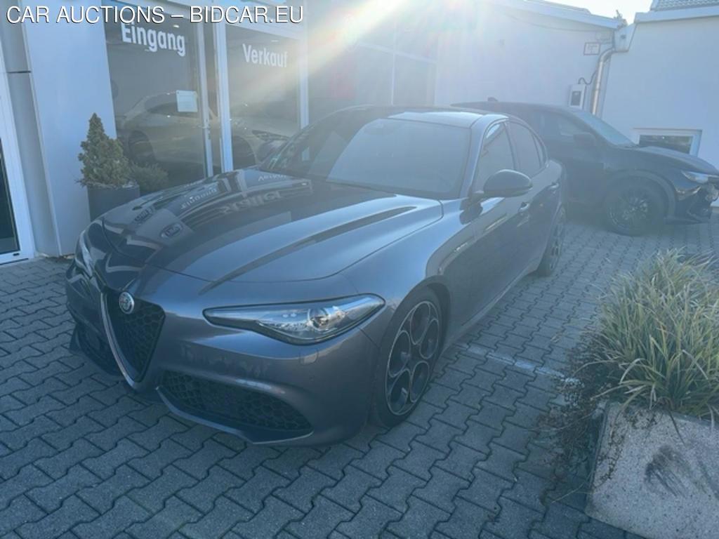 Alfa Romeo Giulia 2.0 TURBO 16V AT8-Q4 Veloce, 2022