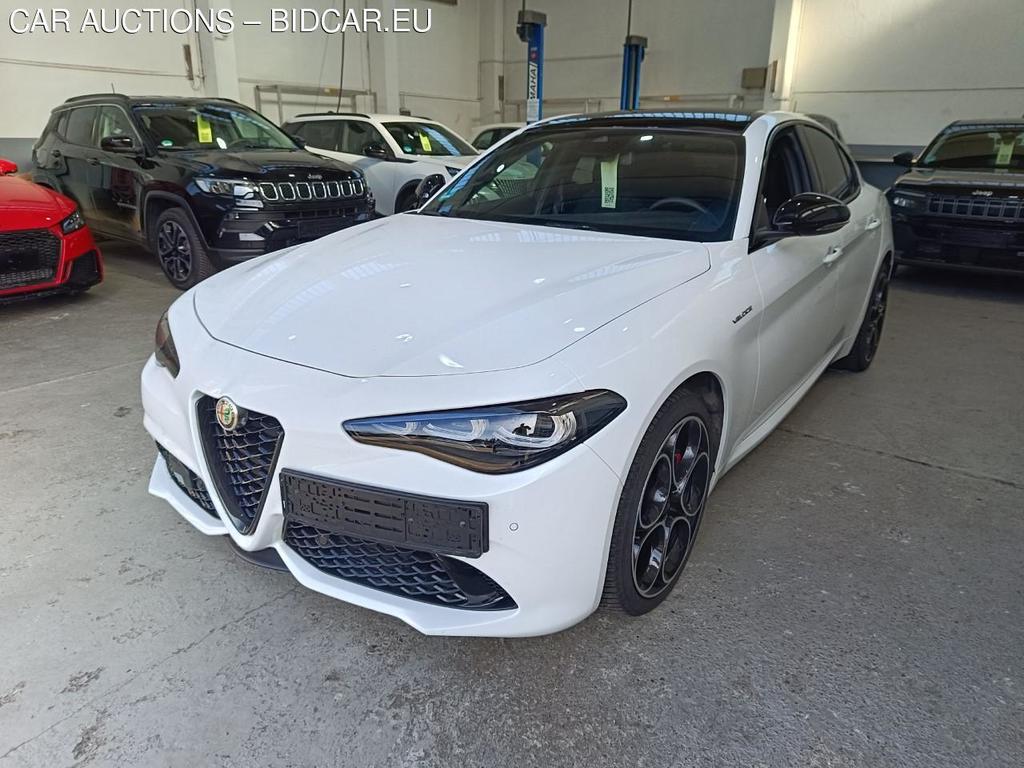 Alfa Romeo Giulia 2.0 TURBO 16V AT8-Q4 Veloce, 2024