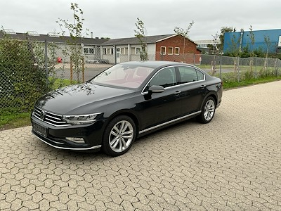 Volkswagen PASSAT 2.0 TDI 150 ELEGANCE HIGH DSG UA!