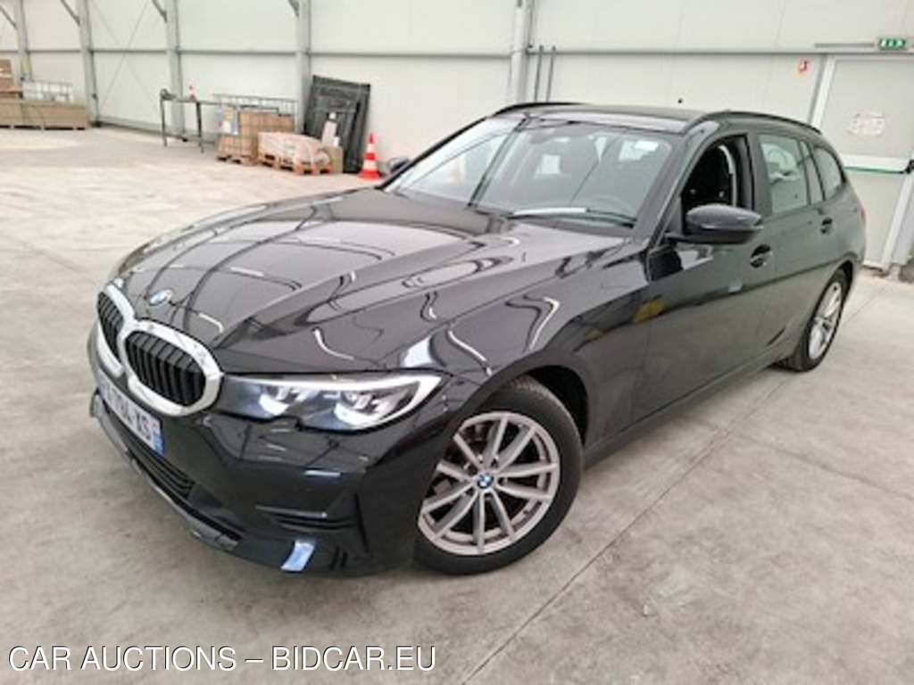 BMW Serie 3 Serie 3 Touring 318dA MH 150ch Lounge