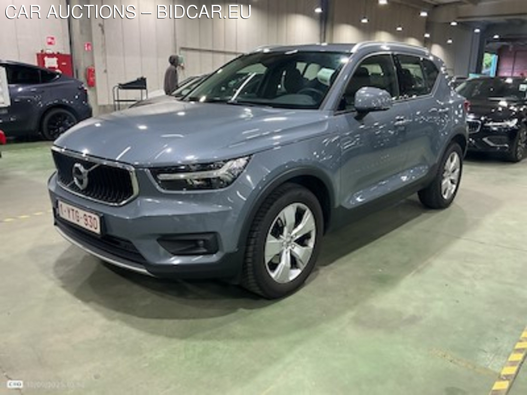 Volvo XC40 1.5 T2 MOMENTUM PRO