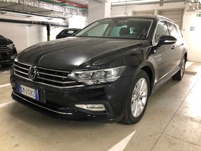 Volkswagen Passat Var. 2.0TDI SCR EVO 110kW Business DSG, 2022