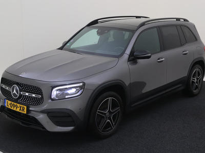 Mercedes-Benz Glb 200 163PK AUT BUSINESS SOLUTION+ AMG PANO TREKHAAK 7P, 2021