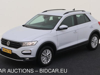 Volkswagen T-roc 1.5 TSI 150PK DSG STYLE MULTIMEDIA TREKHAAK, 2022