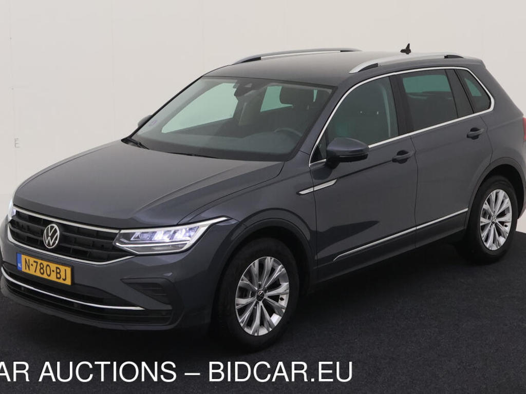Volkswagen Tiguan 1.5 TSI 130PK LIFE MULTIMEDIA, 2021