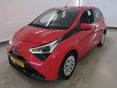 Toyota Aygo 1.0 VVT-I X-PLAY, 2020