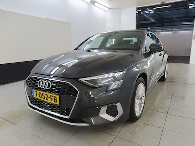 Audi A3 limousine 30 TFSI S tronic Advanced edition 4d