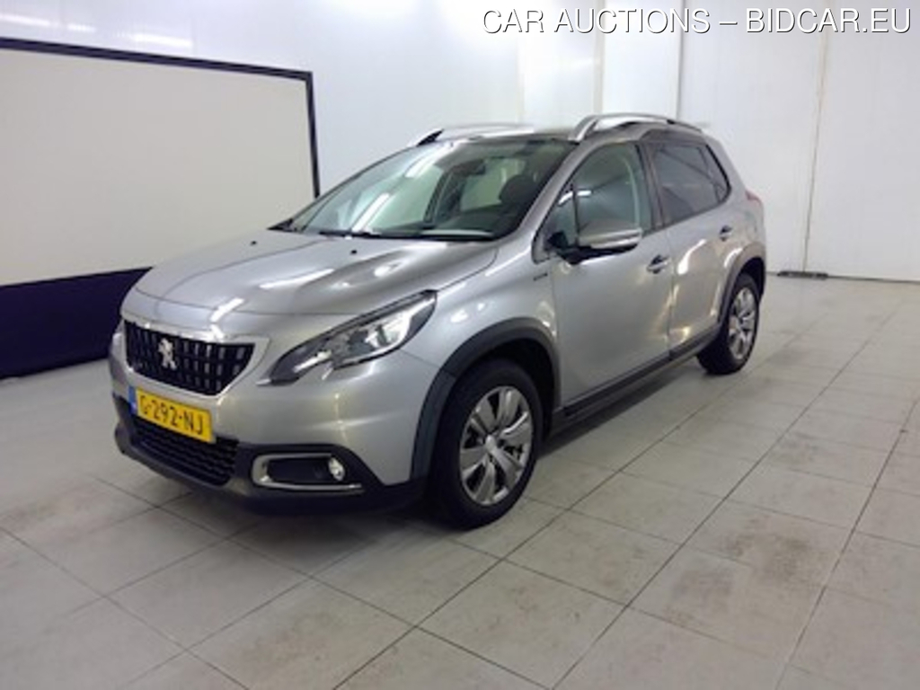 Peugeot 2008 Signature 1.2 Puretech 110 EAT6 5d
