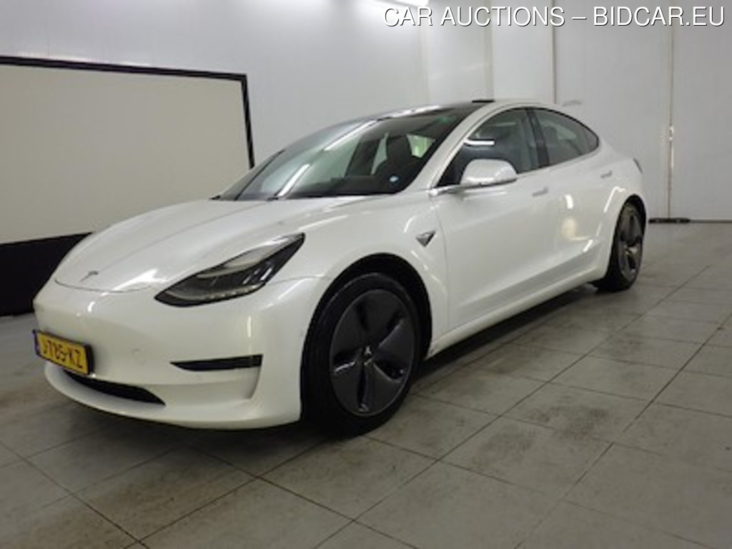 Tesla Model 3 Standard Range Plus RWD