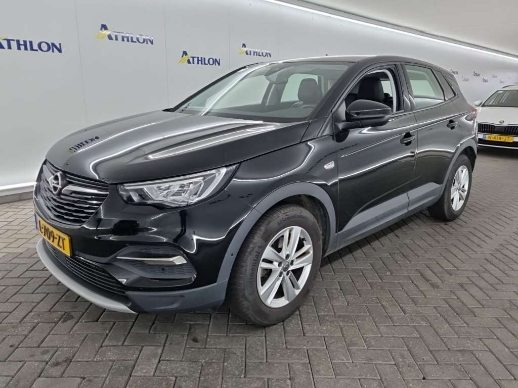 Opel Grandland x 1.2 TURBO --ENGINE OVERHEATED/BROKEN-- S&S 96KW ELEGANCE AUTO 5D, 2021