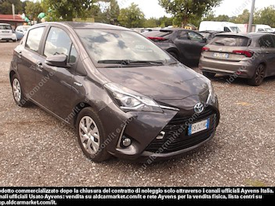 Toyota yaris PC 1.5 hybrid business -