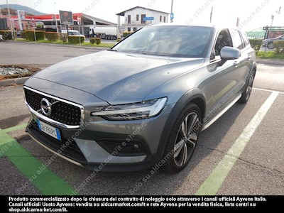 Volvo v60 cross country D4 awd -