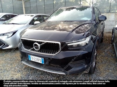 Volvo xc40 D3 awd geartronic momentum -