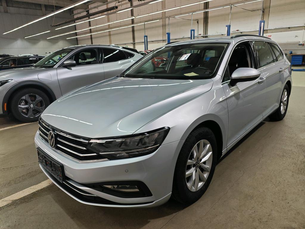 Volkswagen Passat VARIANT 2.0 TDI SCR DSG Business, 2022