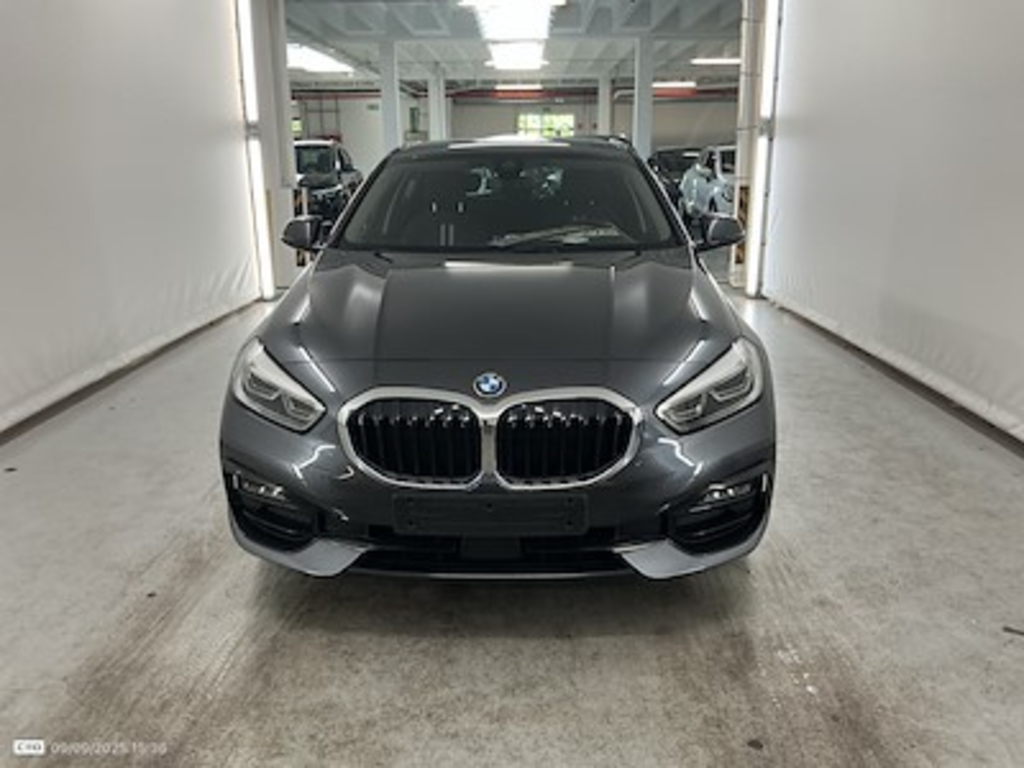 BMW 1 series hatch 1.5 116DA (85KW) Model Sport Business Park Assist