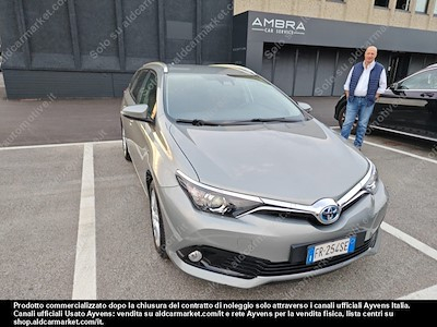 Toyota auris touring sports hybrid business -